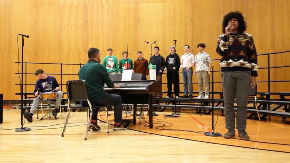 FHS Holiday Assembly
