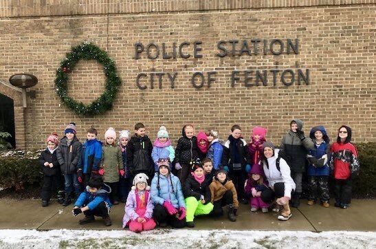 Mrs. Clarke's first grade class visits the Fenton Police Station